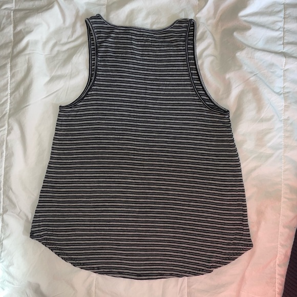 AE Favorite Tank - Picture 3 of 4